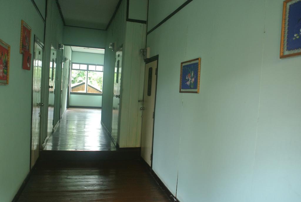 Chok Dee Guesthouse Chiang Mai Extérieur photo