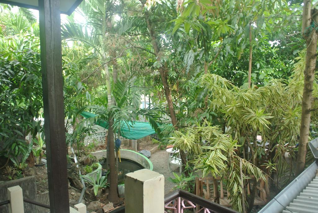Chok Dee Guesthouse Chiang Mai Extérieur photo